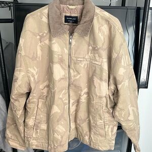 Abercrombie Camo Thick Bomber